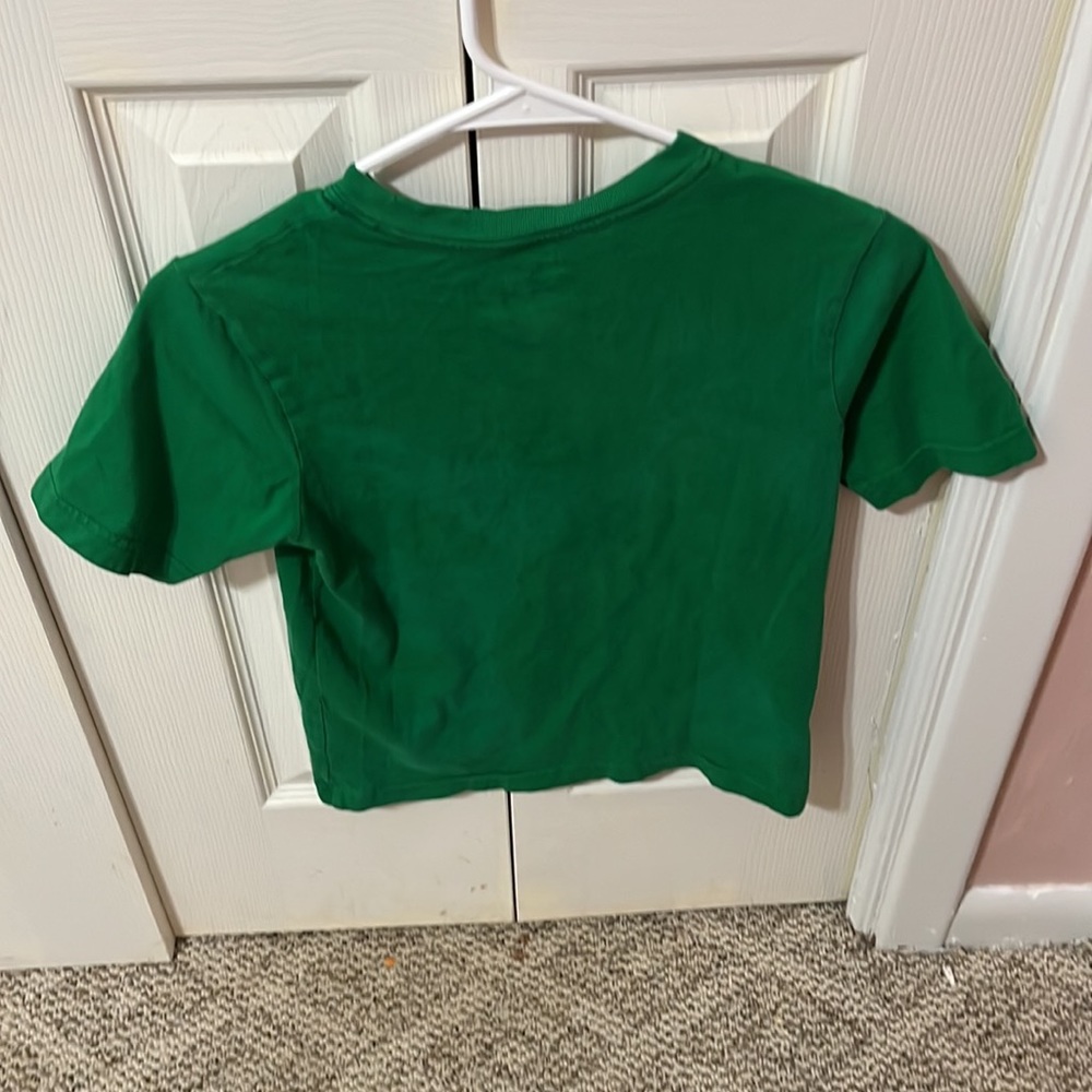 Green - Picture 3 of 4